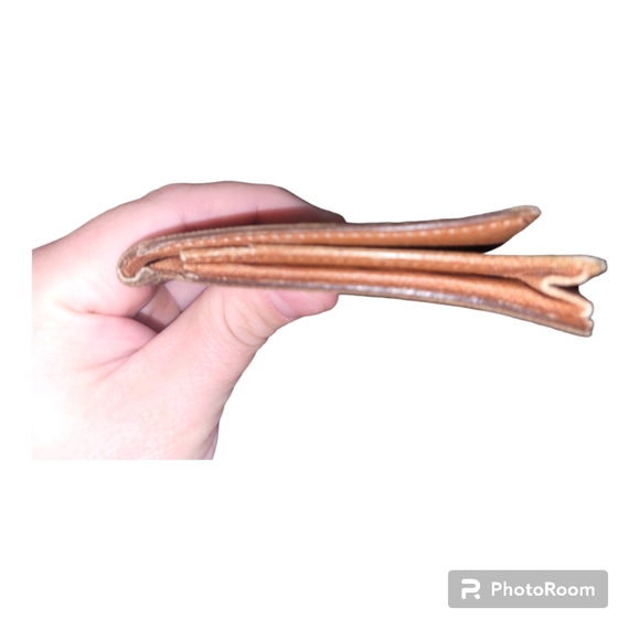 Authentic Louis Vuitton monogram long bi fold - Picture 4 of 10